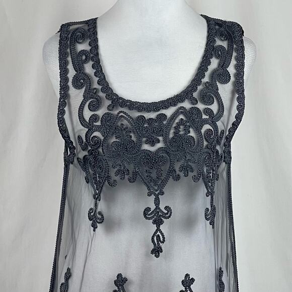 Pretty Angel Gray Lace Sheer Embroidered Fairy Whimsical Tunic Top NWT Size M - Picture 2 of 10